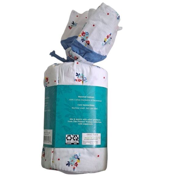 The Pioneer Woman Floral Ditsy 300 Thread Count Home Bed Floral Pillowcase Set 2 - Picture 3 of 9